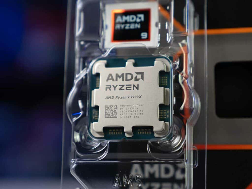 Ryzen 9 9900X in plastic up close